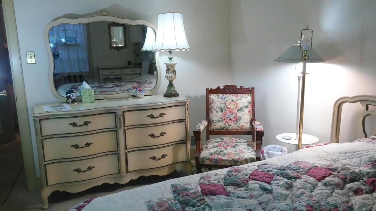 1732 Folke Stone Bed And Breakfast West Chester Exterior foto